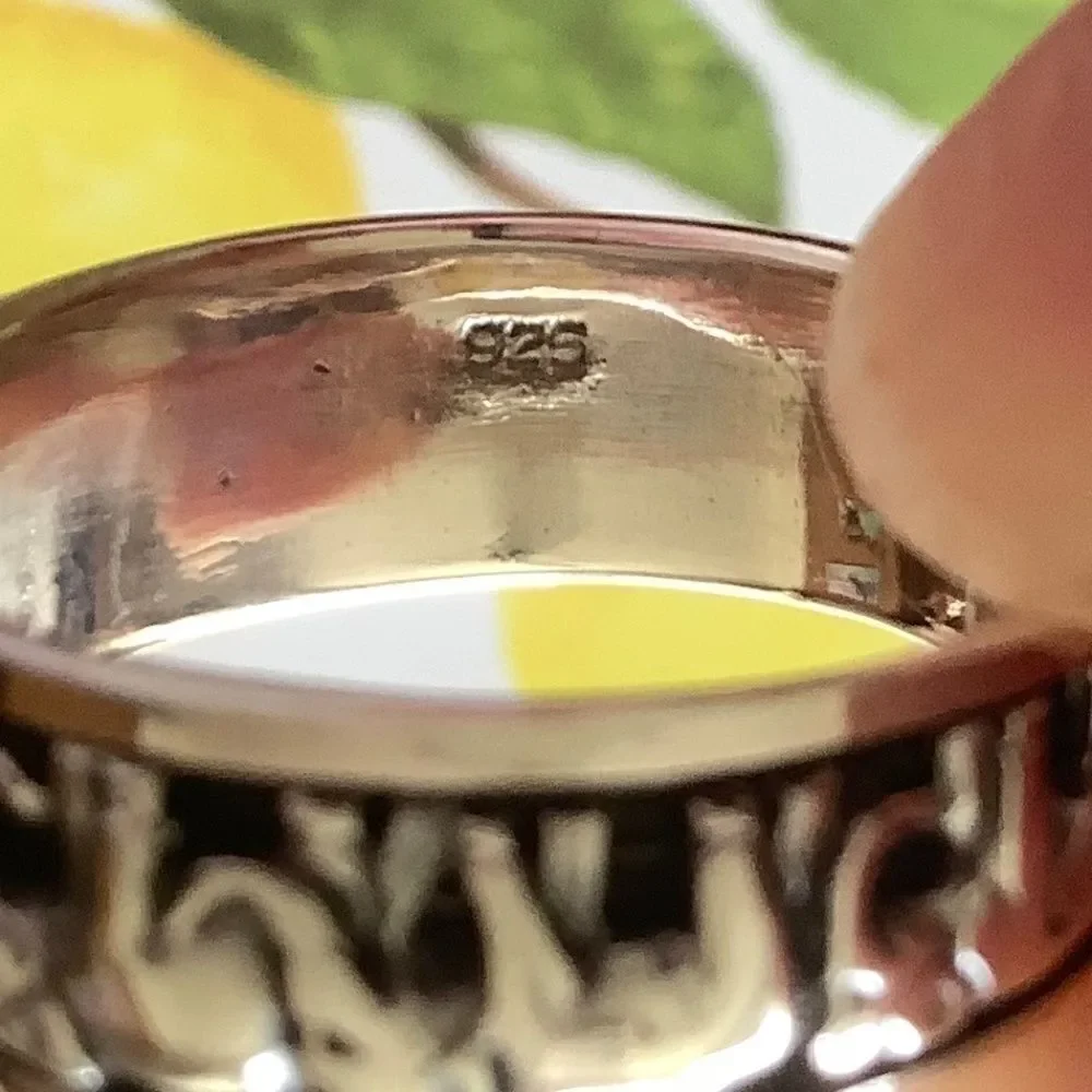 NWOT STERLING SILVER 925 UNISEX EMBOSSED ELEPHANT SPINNER RING SIZE US 10.5​